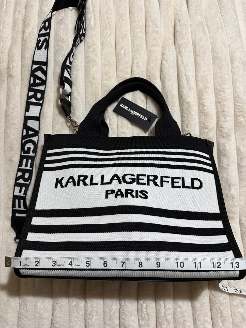 Karl Lagerfeld chic black